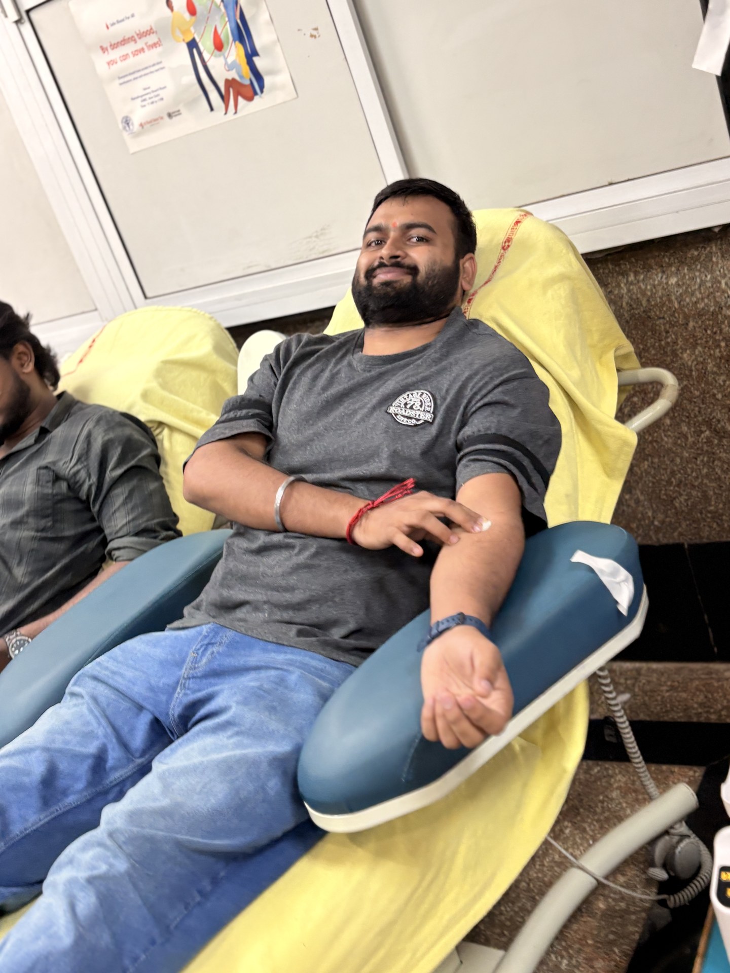 प्रत्येक बूँद में जीवन रक्तदान महादान